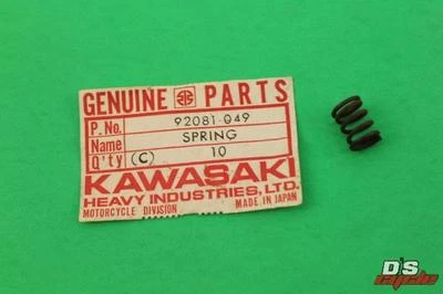 Оригинальная пружина стартера NOS Kawasaki 71 F6 71 & 74-75 F7 92081-049 - Изображение 1 из 4