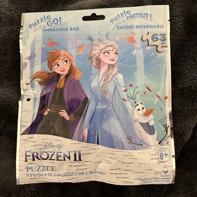 Disney Frozen 2 II Puzzle sobre la marcha! 63 piezas NUEVO sellado 9,1 x 10,3 pulgadas Lindo juego Foto 1 de 2
