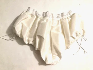 VS For Love & Lemons Puffy Lace Trim Boyshort Panty, Cream White NWT - Picture 1 of 5