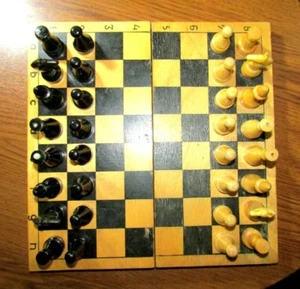 Vintage ruso, juego de ajedrez completamente de madera. Hecho en la URSS - Imagen 1 de 10