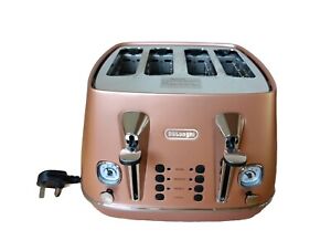Delonghi 4 Slice Toaster CTOV4003.CP  Cooper 
