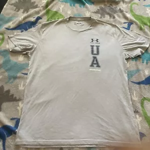 Under Armour T-Shirt Herren Large Heat Gear UA sportliche Definition in Grafik - Bild 1 von 6