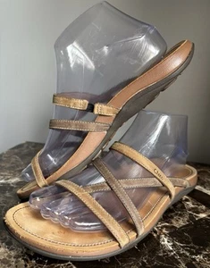Woman’s Size 8 Tan Leather Sandals By Chaco NWOB Comfort Strappy Cute! NEW! - Picture 1 of 9