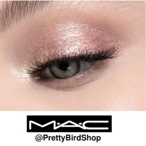 MAC LAST DANCE eyeshadow New in box Dazzleshadow - Picture 1 of 6