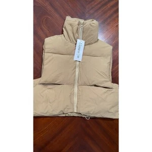 NWT Women's Cropped Puffer Vest Sleeveless Cardigan Zip Thicken Warm Beige Sz S - Picture 1 of 8
