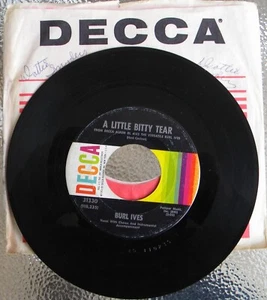 Burl Ives 45 RPM Record-A Little Bitty Tear - Picture 1 of 2
