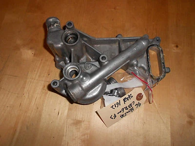 Honda CBR600F3 CBR 600 1996 carcasa de filtro de aceite del motor Foto 1 de 3