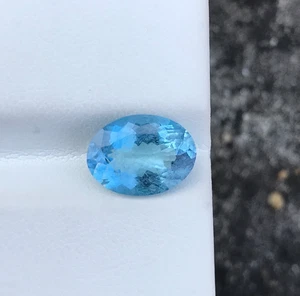 Bellissima pietra preziosa sfaccettata acquamarina naturale colore incredibile ovale 2,65 carati - Foto 1 di 8