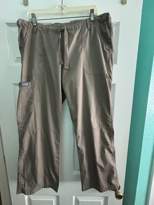 Cherokee Workwear Elastic Waist Scrub Pants Taupe Size Large 4 Pockets 38"x29" - Image 1 of 4