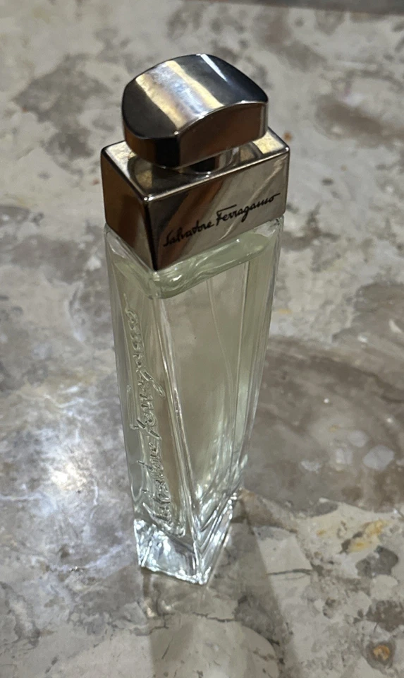 Salvatore Ferragamo Femme 1,7 унц туалетная вода спрей женские духи - Изображение 1 из 4