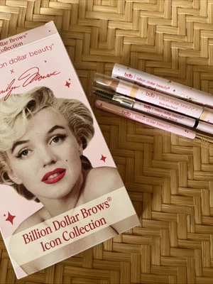 Marilyn Monroe x Billion Dollar Brows Icon Collection - Juego de 4 cejas - Nuevo en caja Foto 1 de 4