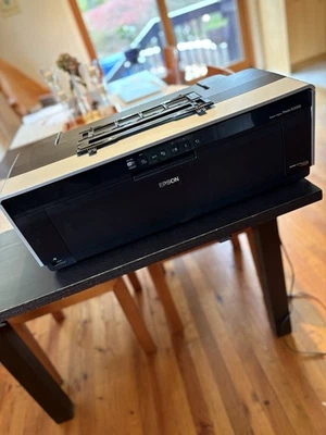 Epson Stylus Photo R2000 Wireless Wide Format Color Printer for PARTS or REPAIR - Image 1 of 2