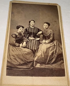 Rara antica foto CDV Kankakee Illinois epoca guerra civile americana belle signore - Foto 1 di 5