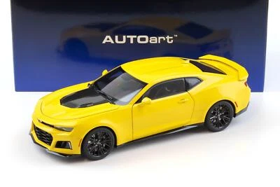 1:18 AUTOart Chevrolet Camaro ZL1 Coupé 2017 Jaune Brillant - Photo 1/4