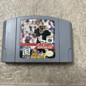 NFL Quarterback Club 2000 (Nintendo 64 N64, 1999) WORKING - Picture 1 of 4