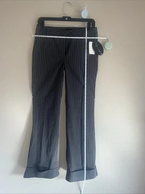 Pantalones para mujer gris oscuro con rayas piernas anchas 5/6 Foto 1 de 4