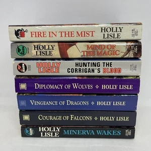 Holly Lisle Paperback Books X7 Fire In The Mist Secret Texts Minerva Wakes - Picture 1 of 8
