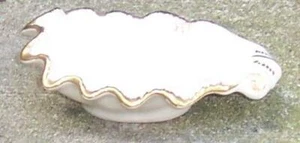 Scallop Shell Pottery Soap Dish with Gold Trim Vintage Decorative Bathroom - Picture 1 of 3