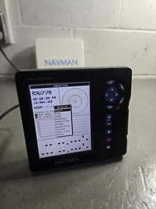 Navman Tracker 5600 GPS chart plotter boat Marine READ AD - Foto 1 di 6