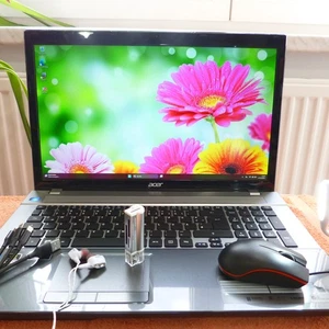 Acer V3 771 POWER 17 pulgadas l 480GB SSD Windows 11 l 16GB RAM NUEVO BLURAY TURBO i5 - Imagen 1 de 18