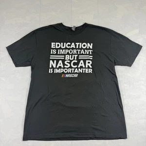 Camiseta gráfica NASCAR Education Is Importanter divertida camiseta de carreras XL - Imagen 1 de 6