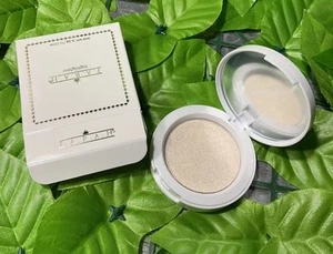Evidenziatore Zahra Light Collection 3,5 g 0,12 oz nuovo con scatola! Spedizione gratuita! - Foto 1 di 2