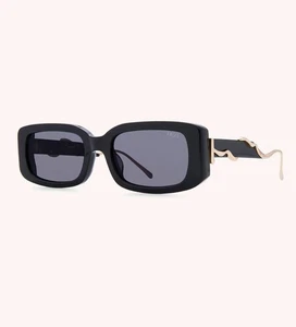 DEZI DRIPPY - Rectangle Frame In Black Sunglasses - Picture 1 of 7