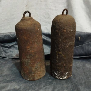 vecchia coppia di pesi per comtoise (PLY20) pesi 3,8 e 4,8 kg - Foto 1 di 2