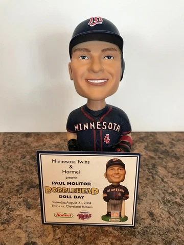Paul Molitor Minnesota Twins 2004 Stadium Giveaway (SGA) Bobblehead with COA Cover