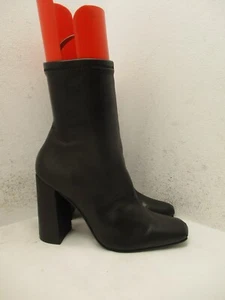 Steve Madden Womens FULTON Black Side Zip High Heeled Ankle Boots Size 7 M - Picture 1 of 11