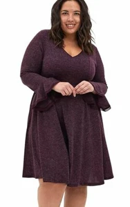 Torrid 2X 18/20 Neu Super Weich Plüsch Burgunderrot Lila Glockenärmel Skaterkleid - Bild 1 von 2