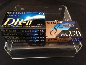(4) Fuji DR-II High Bias Audio Kassette CD Musik Aufnahmen & 1 TDK 8 mm E-HG120 - Bild 1 von 1