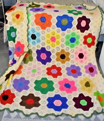 Vintage Crocheted Afghan Blanket 70s Huge Colorful Flower Garden 96X80In - Image 1 of 4