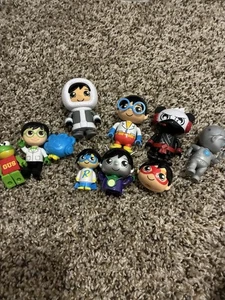 Ryan's World Lot verschiedene Figuren Figuren - Bild 1 von 4