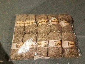 Rugger Bulky Yarn -Granite Ragg 55960 -1.75 OZ (10) Skeins -- Factory Sealed Bag - Picture 1 of 4