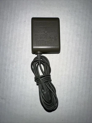 Cargador adaptador de CA Nintendo OEM Nintendo Lite USG-002 USG-001 para DS 0901 Foto 1 de 4