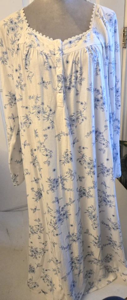 Croft & Barrow Blue Chinoiserie Long Sleeve Knit Nightgown Bird Floral 1X B200 - Image 1 of 4