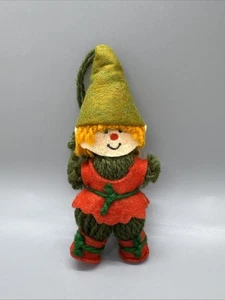 Vintage 70er Jahre Punze Elfe rot Garn Ornament - Bild 1 von 3