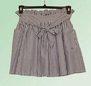SMK CLOTHING BRAND XL (11/12) Blue Striped SKORT (skirt over shorts) - Picture 1 of 4