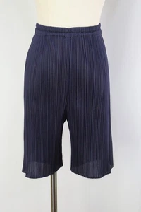 [US Tariff Included] PLEATS PLEASE Navy Blue Short Pants ISSEY MIYAKE 092 9645 - Picture 1 of 4