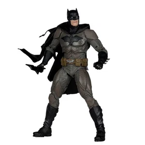 - DC Multiverse Batman (Batman: Noel) 7 Zoll Actionfigur - Bild 1 von 9