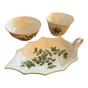 3 Pc Lenox Holiday Holly Berry China Leaf Tray Small & Treat Bowls 24K Gold Rim - Picture 1 of 14
