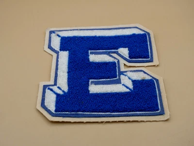 LARGE VARSITY LETTER  E  6.5 X 6" BLUE CHENILLE PATCH EMBROIDERED SCHOOL - Image 1 of 2