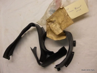 NOS Mopar 1971 Dodge Charger RH grille/headlamp   rubber shield  pn 3442618 - Image 1 of 2