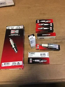 7 Champion Spark Plugs 533 UJ11G Spark Plugs - Picture 1 of 1