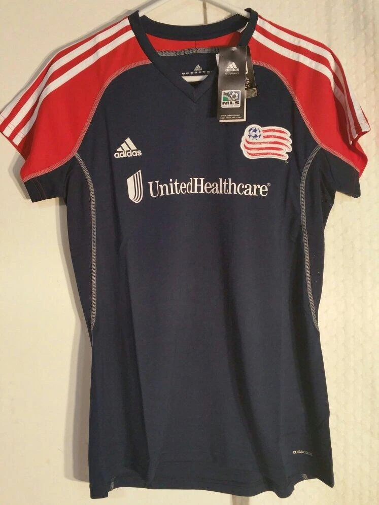adidas New England Revolution サッカーウェア L Preços baixos em Adidas New England Revolution Roupas e Souvenirs