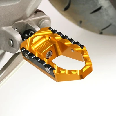 Pinos de passeio frontais dourados para Triumph Bonneville T120 16-20 21 22 23 24 - Imagem 1 de 4