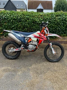 KTM 350 EXC-F SIX DAYS,2024 MODEL,ONE MATURE OWNER,ONLY 3 HOURS FROM NEW !!! - Picture 1 of 15