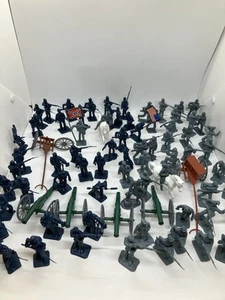 Huge Lot Vintage Civil War Soldiers Plastic Play Set Figures Blue Gray - Picture 1 of 14