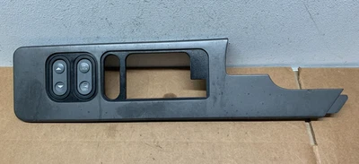 1990-1994 Chevy GMC C1500 Suburban Silverado Interior Passenger Switch Bezel - Image 1 of 4